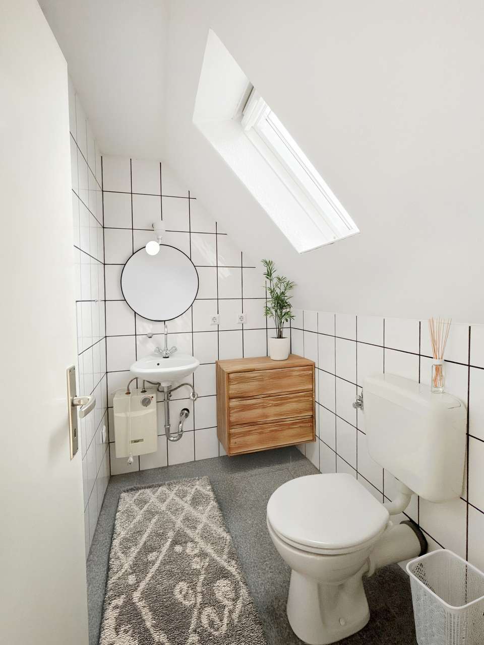 SCHÖNE DG-WOHNUNG in OSNABRÜCK