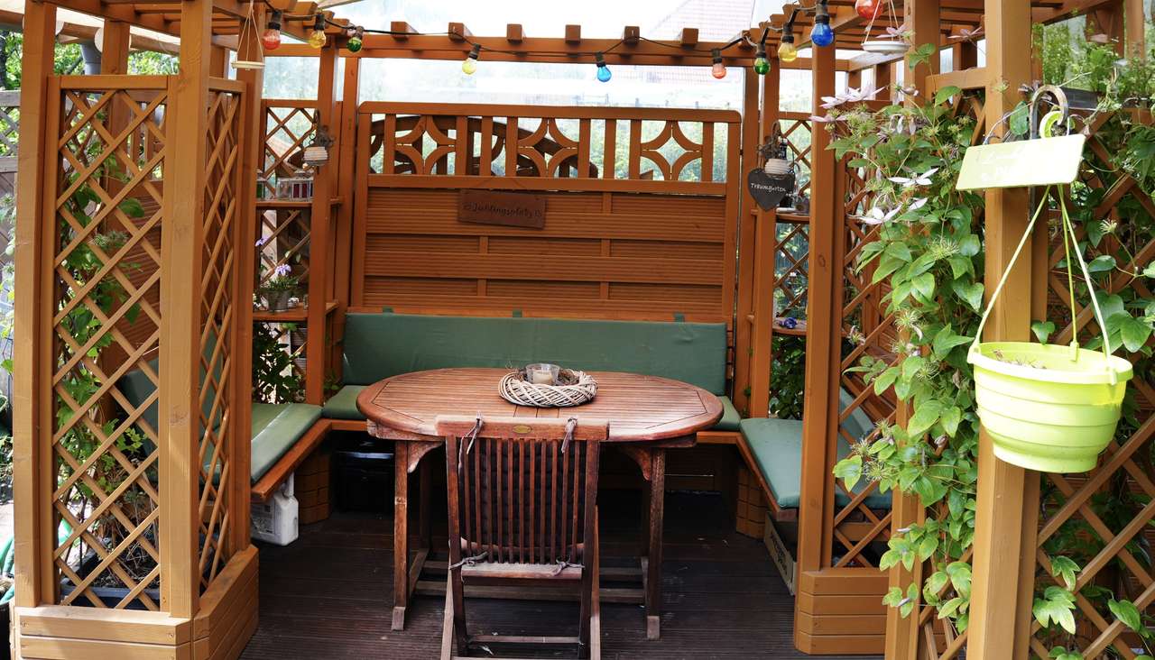 WOHNEN WIE IM URLAUB - EINFAMILIENHAUS MIT SCHÖNEM GARTEN; TEICH UND WHIRLPOOL IN SCHORTENS